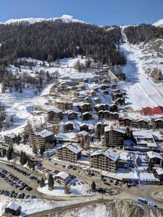 Charmant petit appartement à Grimentz au pied des pistes Extérieur photo